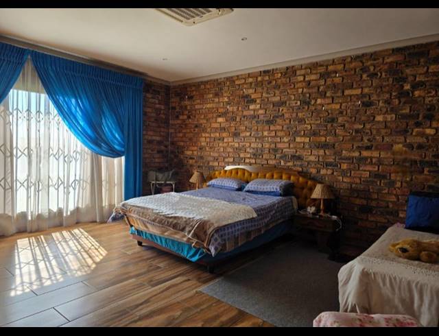 4 BEDROOM HOUSE FOR SALE IN BEDWORTH PARK